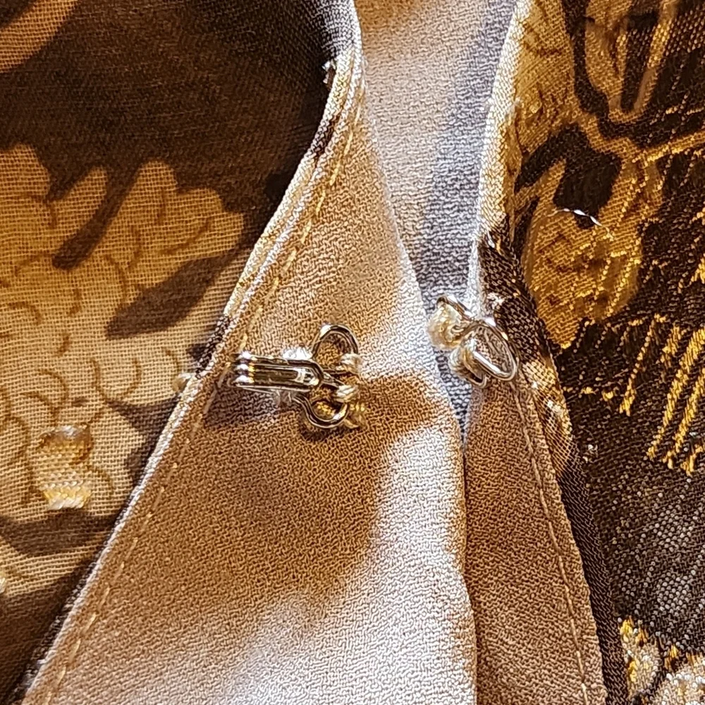 Anthropologie En Saison Wrap Blouse Brown Floral Jacquard Puff Sleeve Tie L NWT - Picture 10 of 16